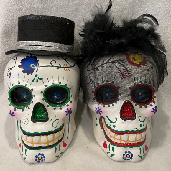 At Home Other - Dia De Los Muertes - Halloween Skulls Set